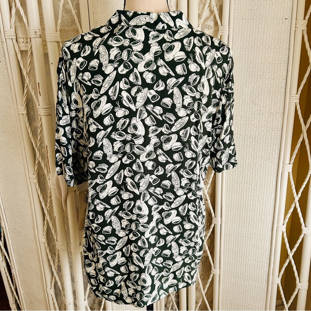Vintage 90s Liz Claiborne Hat-Print Blouse – Green & Ivory – Button Front – Size - Picture 2 of 15